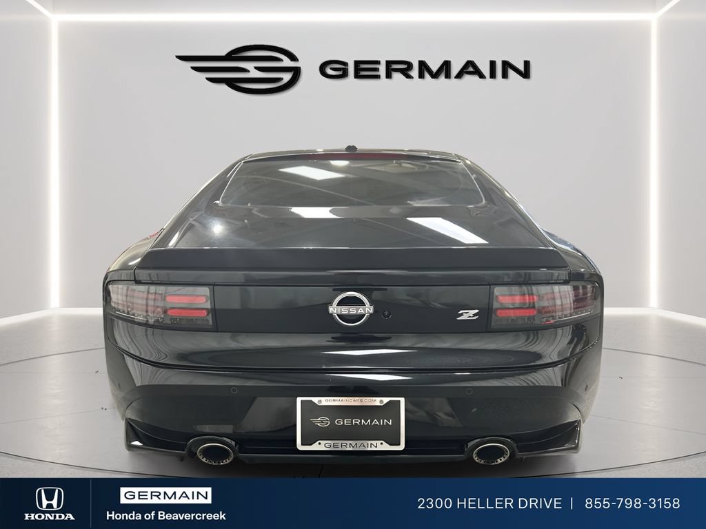Used 2024 Nissan Z Performance w/ Floor Mat Package RWD image 7