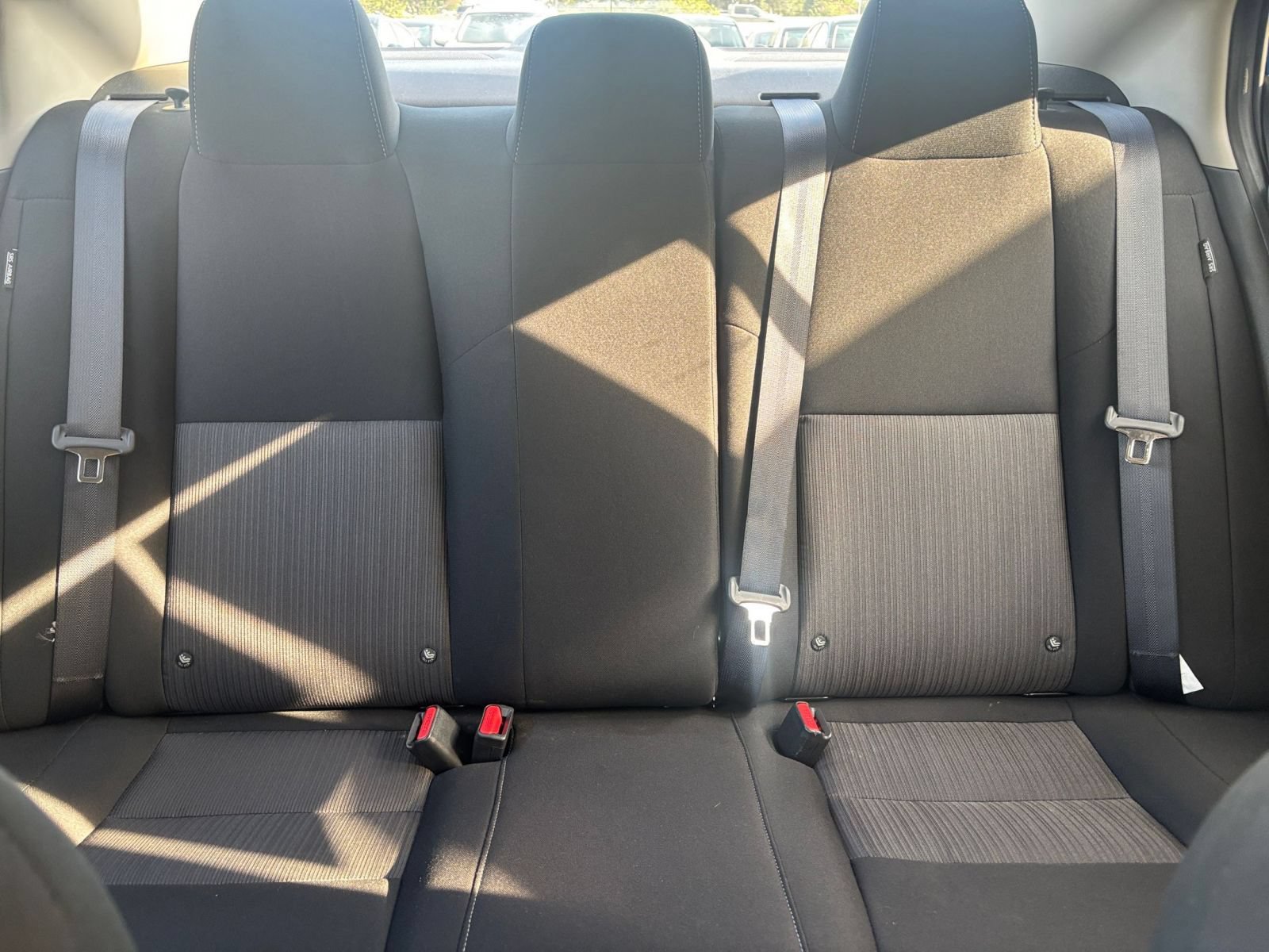 Used 2025 Nissan Sentra SV FWD image 35