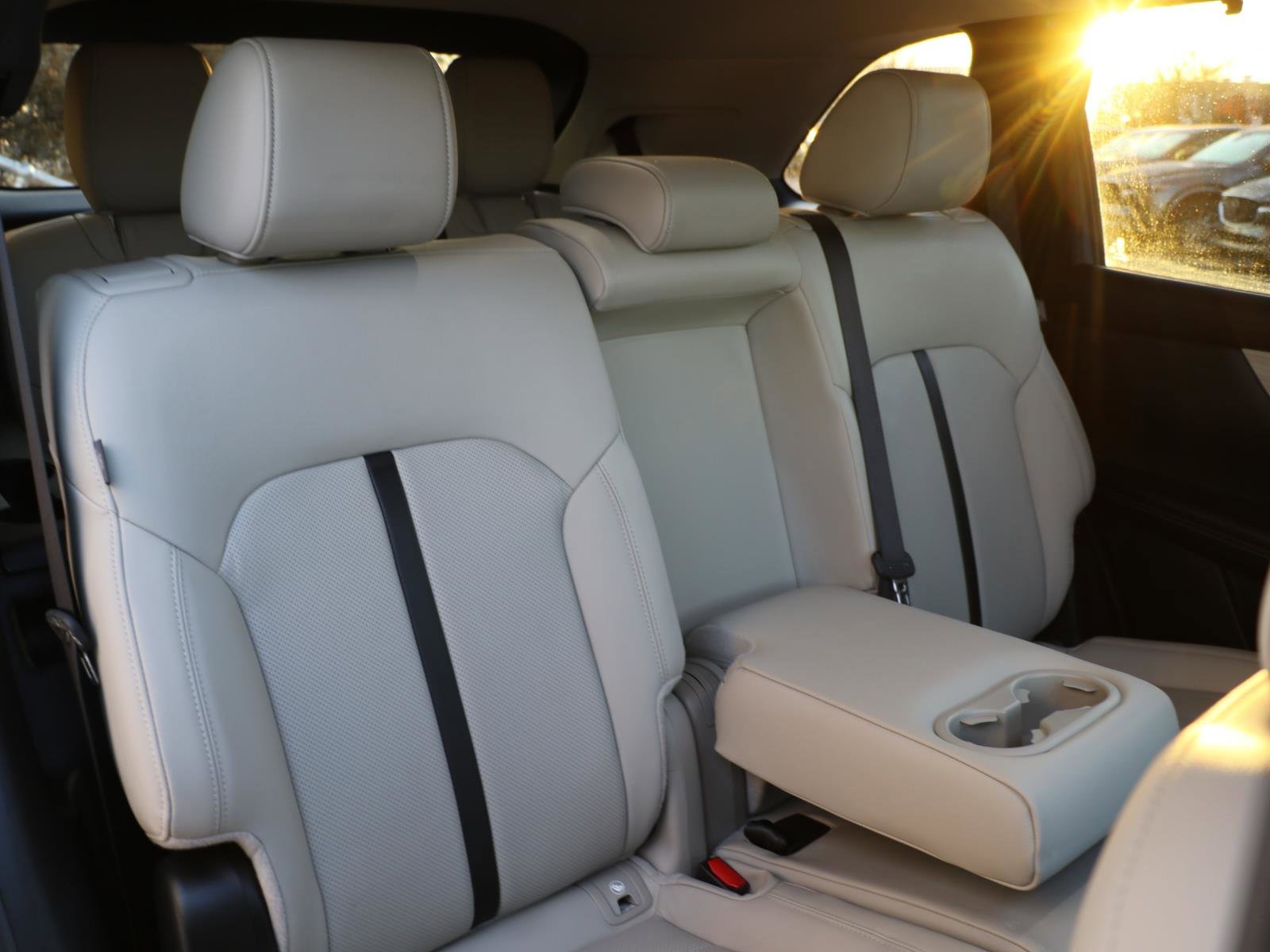 Certified 2025 MAZDA CX-90 3.3 Turbo w/ Preferred Package image 9