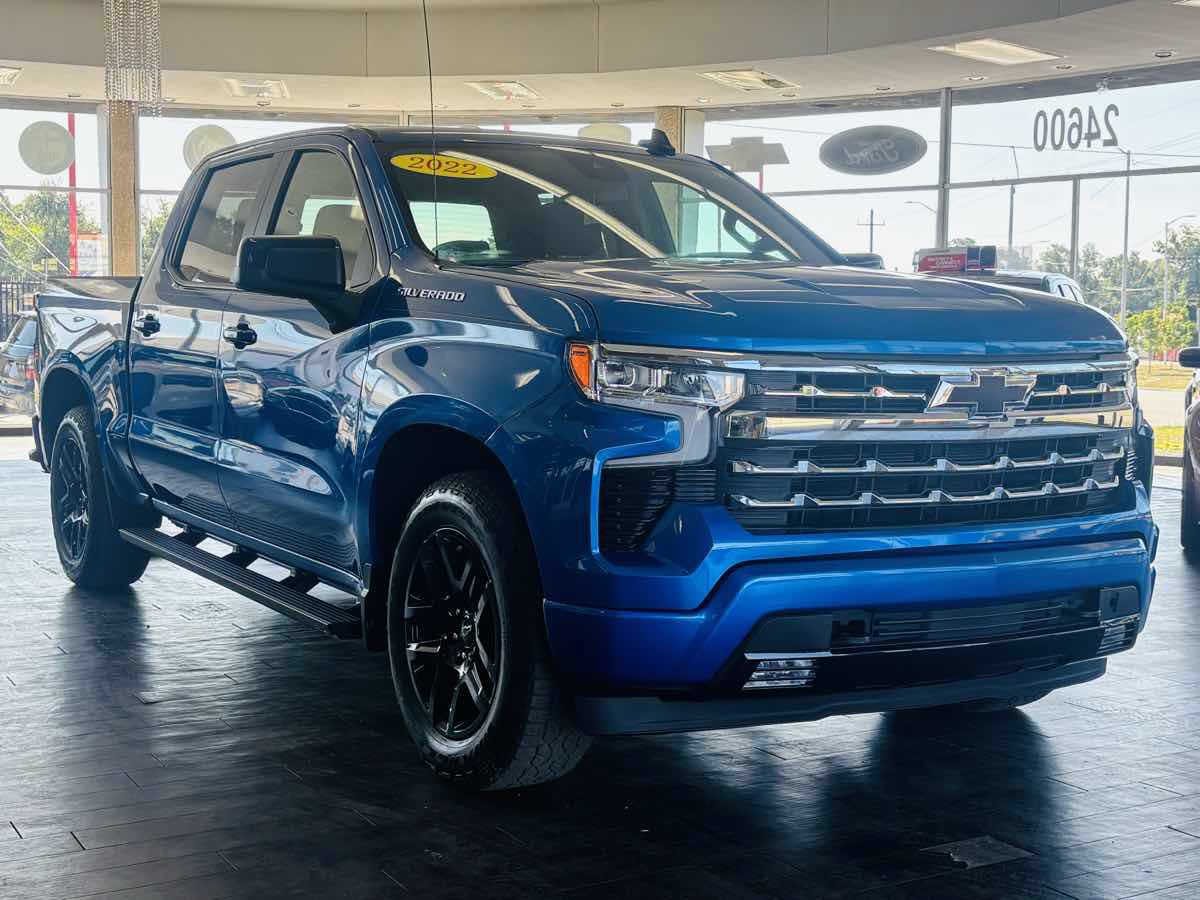 Used 2022 Chevrolet Silverado 1500 RST AWD/4WD image 4