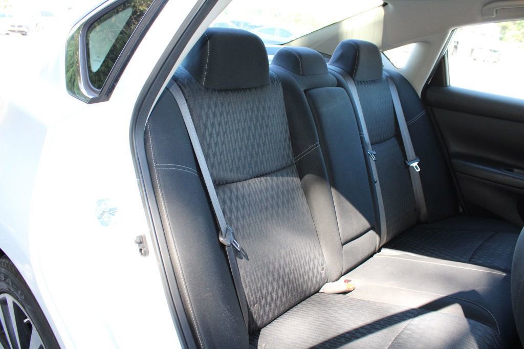 Used 2018 Nissan Altima 2.5 SV image 33