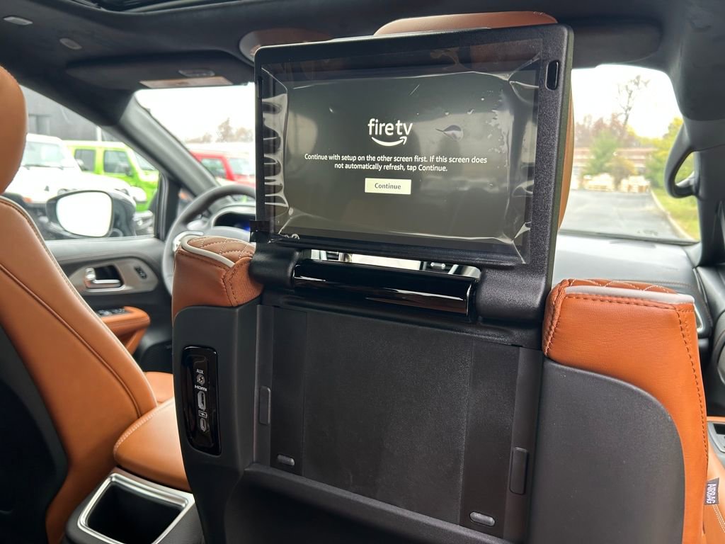 New 2026 Chrysler Pacifica Pinnacle image 29