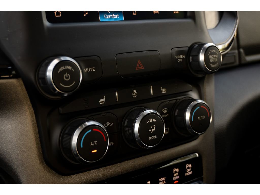 Used 2023 RAM 1500 Big Horn AWD/4WD image 30