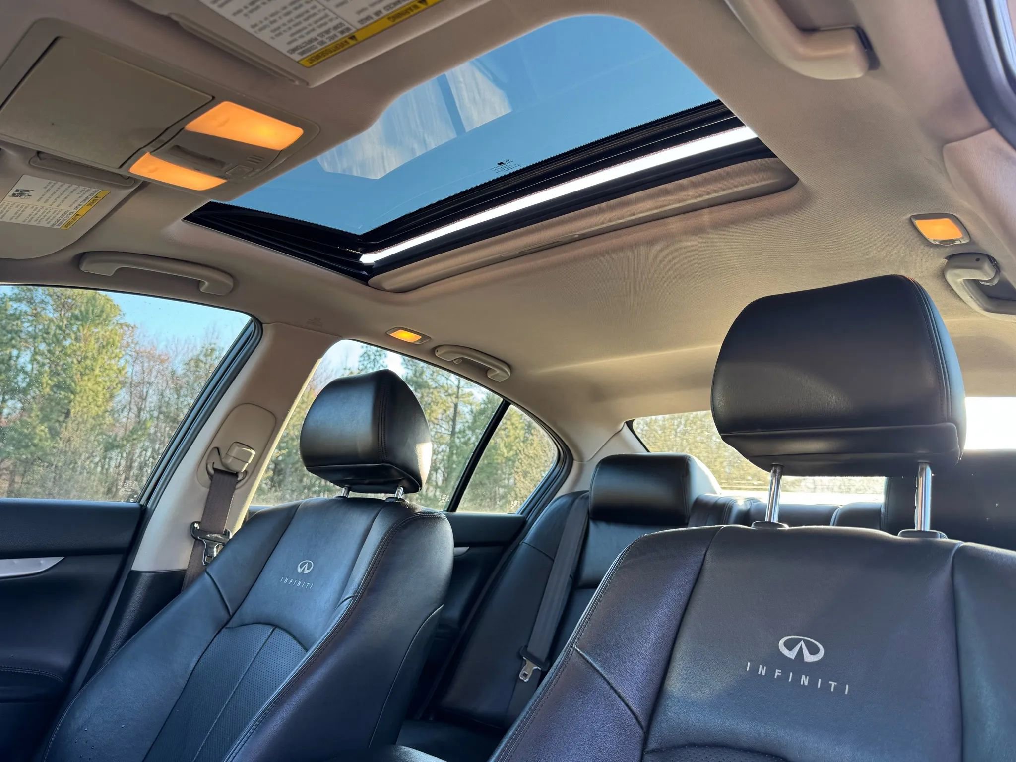 Used 2013 INFINITI G37 G37x Sedan 4D w/ Premium Pkg image 12