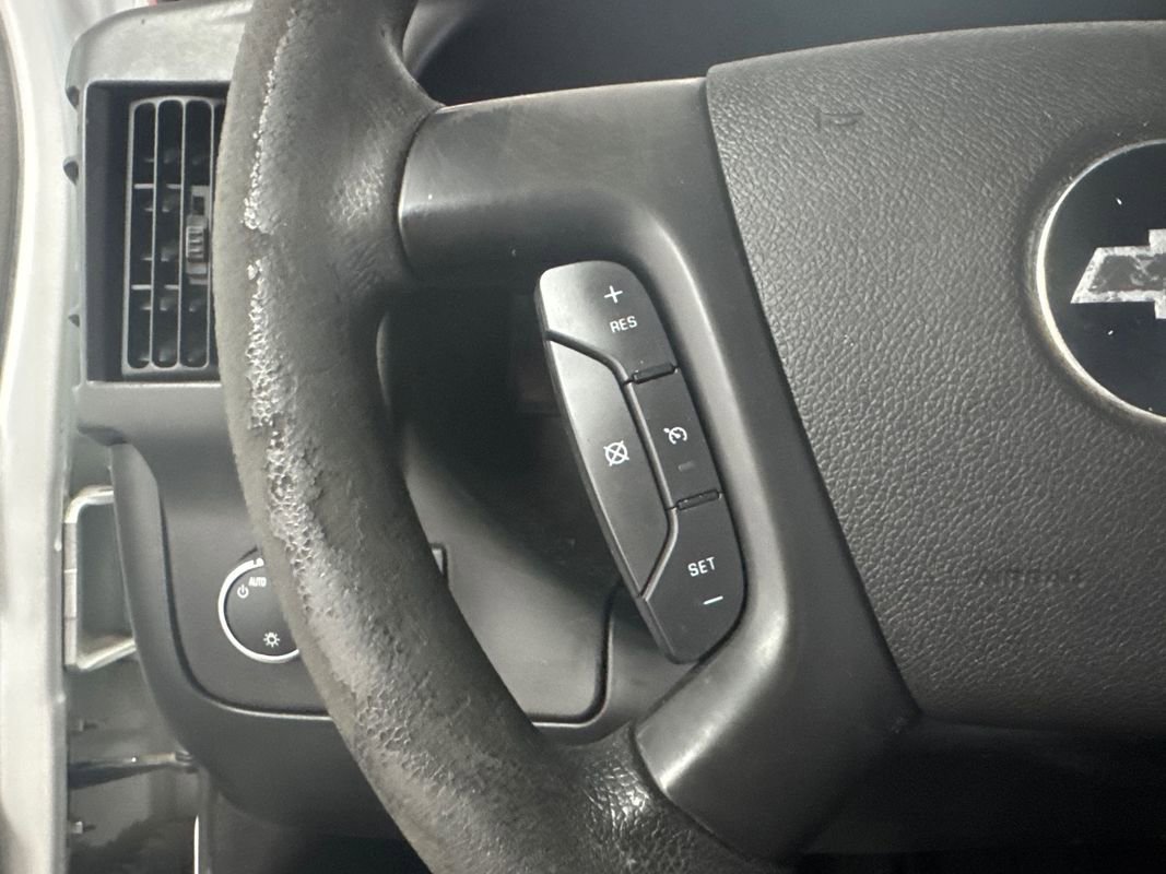 Used 2013 Chevrolet Express 3500 LT w/ LT Preferred Equipment Group RWD image 9