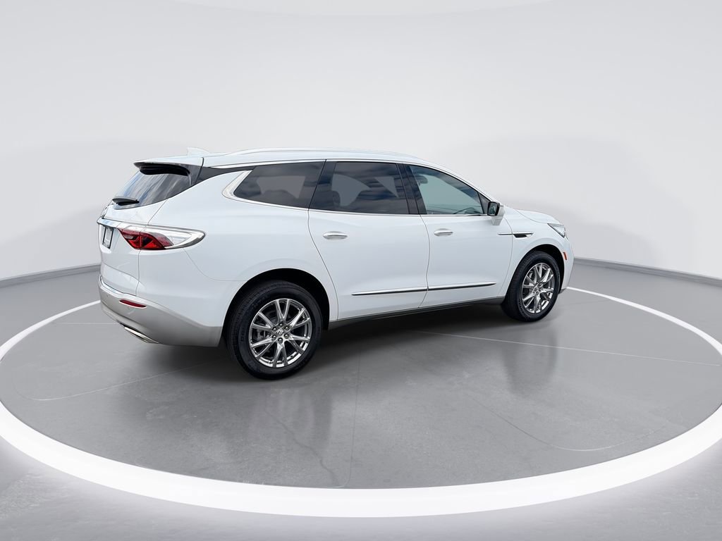Used 2024 Buick Enclave Essence w/ Experience Buick Package AWD/4WD image 8