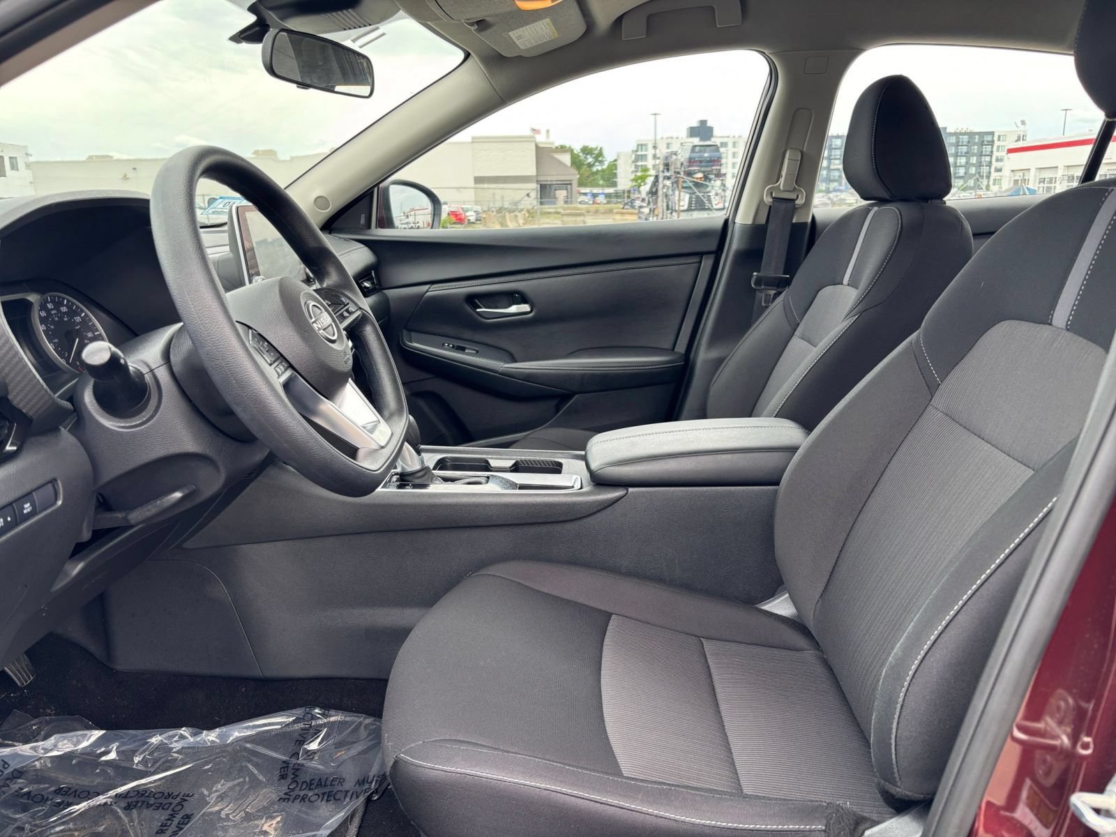 Used 2025 Nissan Sentra SV FWD image 22