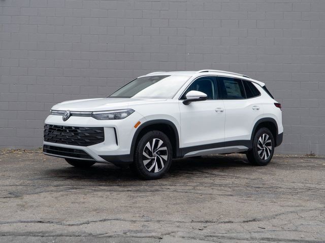 New 2026 Volkswagen Tiguan S AWD/4WD image 1