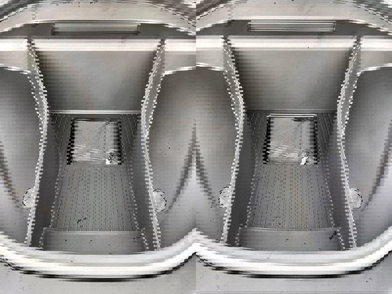 New 2025 Volvo EX90 Plus w/ Protection Package Premier image 13