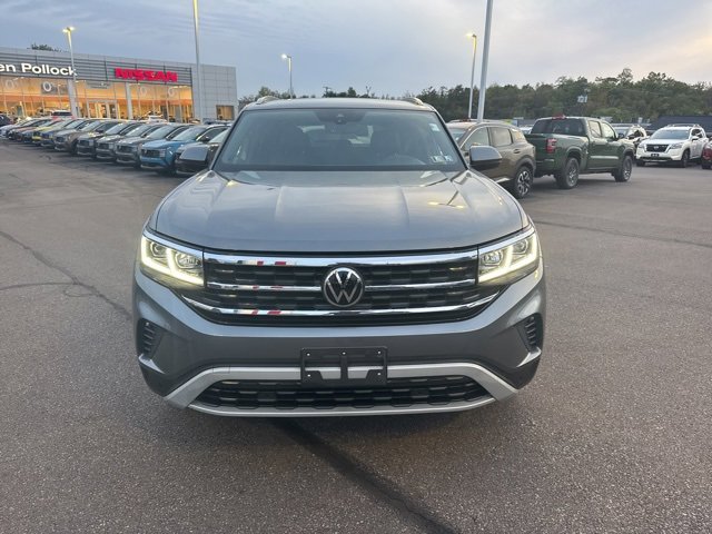 Used 2021 Volkswagen Atlas Cross Sport SEL image 2