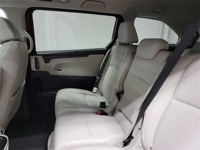 Used 2026 Honda Odyssey EX-L image 13