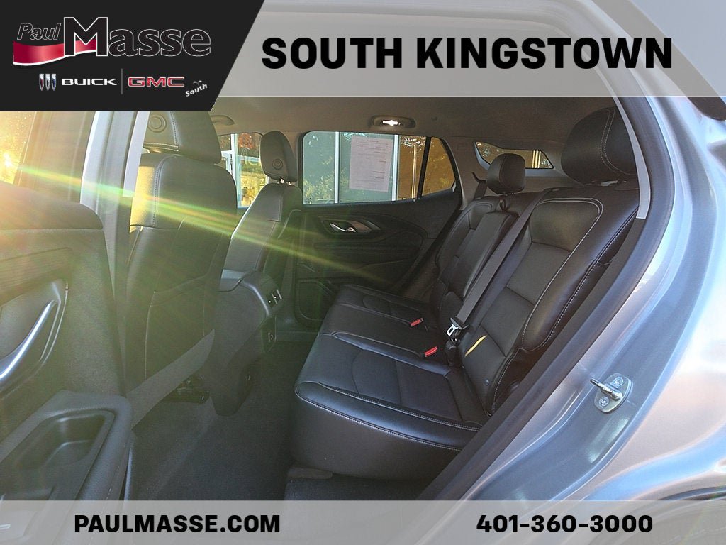 Used 2023 GMC Terrain SLT AWD/4WD image 16