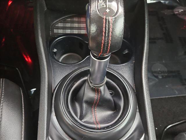 Used 2019 MINI Cooper Clubman S image 12