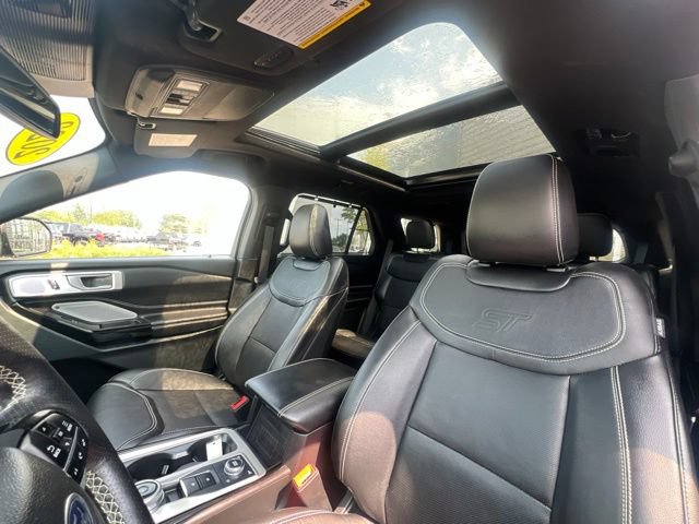 Certified 2023 Ford Explorer ST w/ Equipment Group 401A AWD/4WD image 28