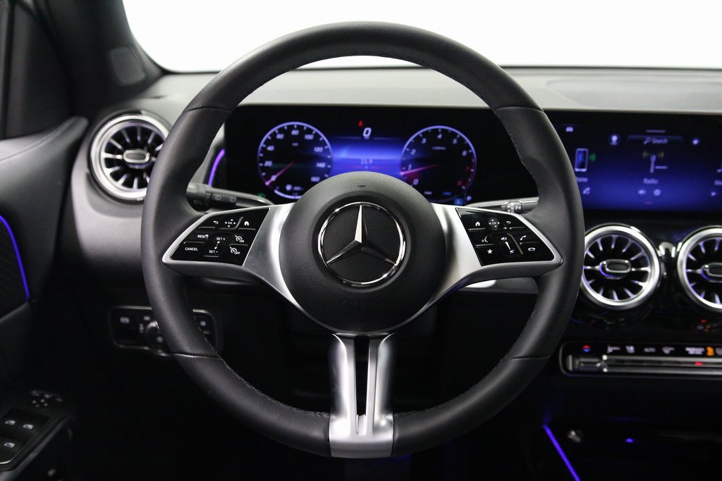 Certified 2024 Mercedes-Benz GLB 250 4MATIC image 14
