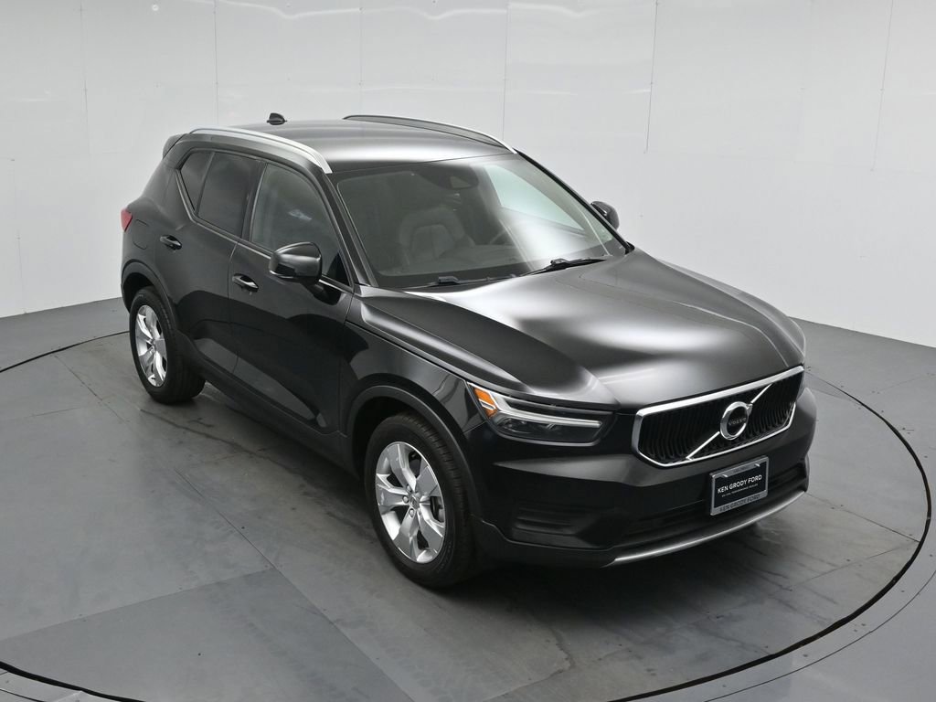 Used 2022 Volvo XC40 T5 Momentum AWD/4WD image 36