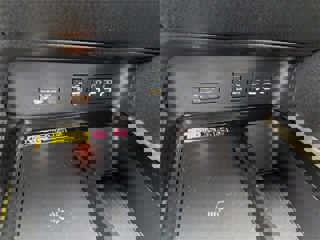 Certified 2025 Toyota Camry LE image 24