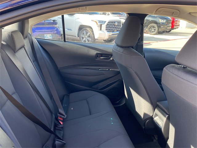 Used 2025 Toyota Corolla LE image 13