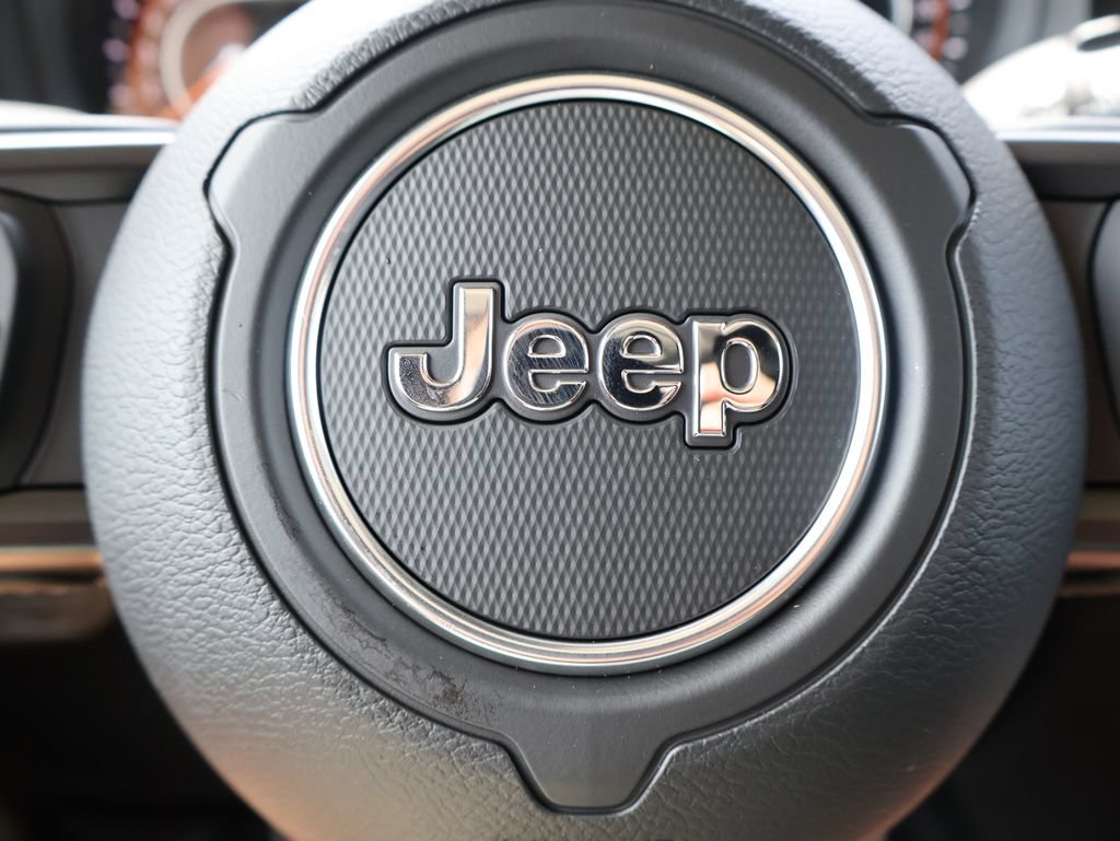 New 2026 Jeep Wrangler Unlimited Rubicon w/ Xtreme 35 Tire Package AWD/4WD image 26