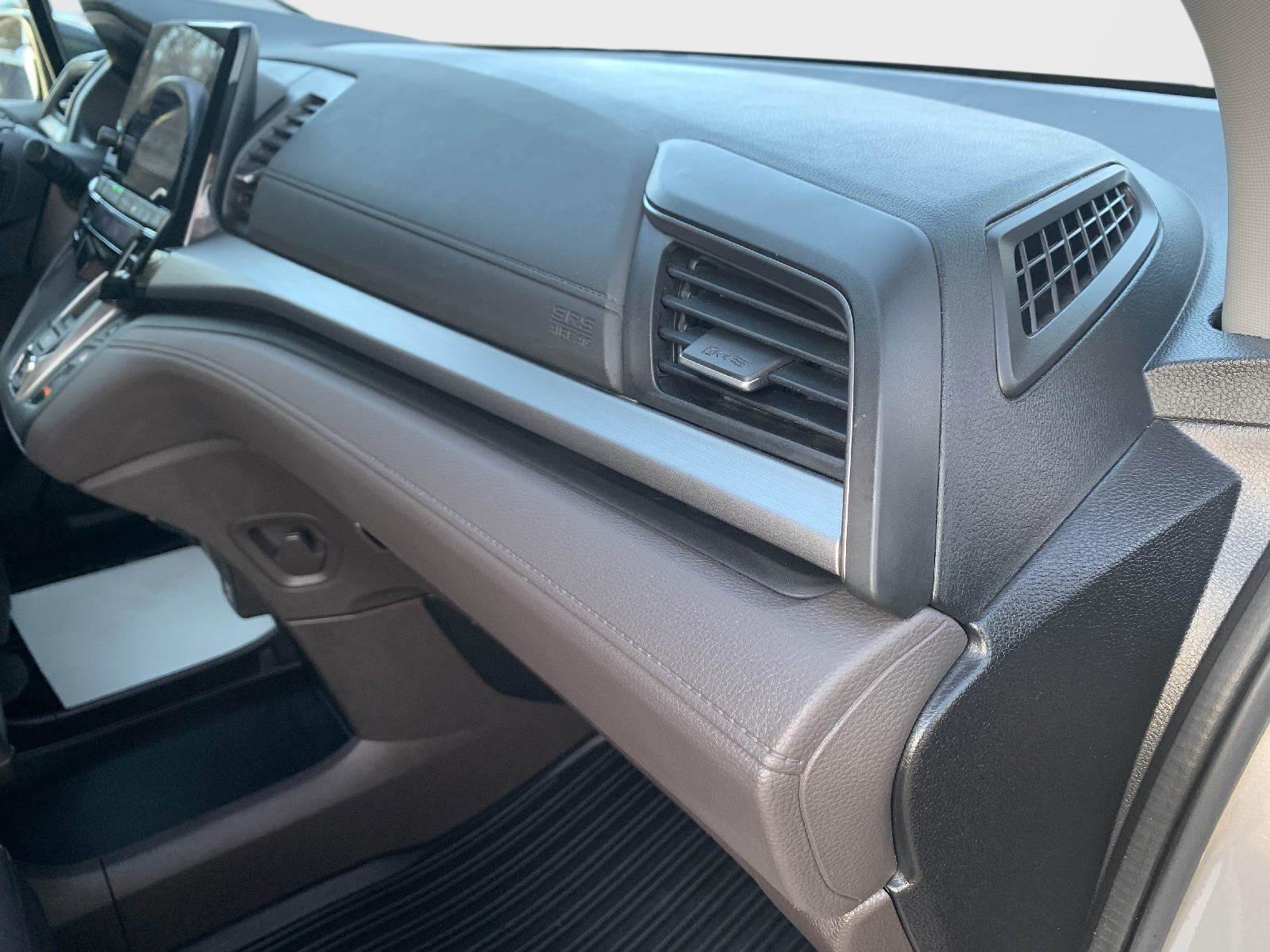 Certified 2024 Honda Odyssey EX-L image 46