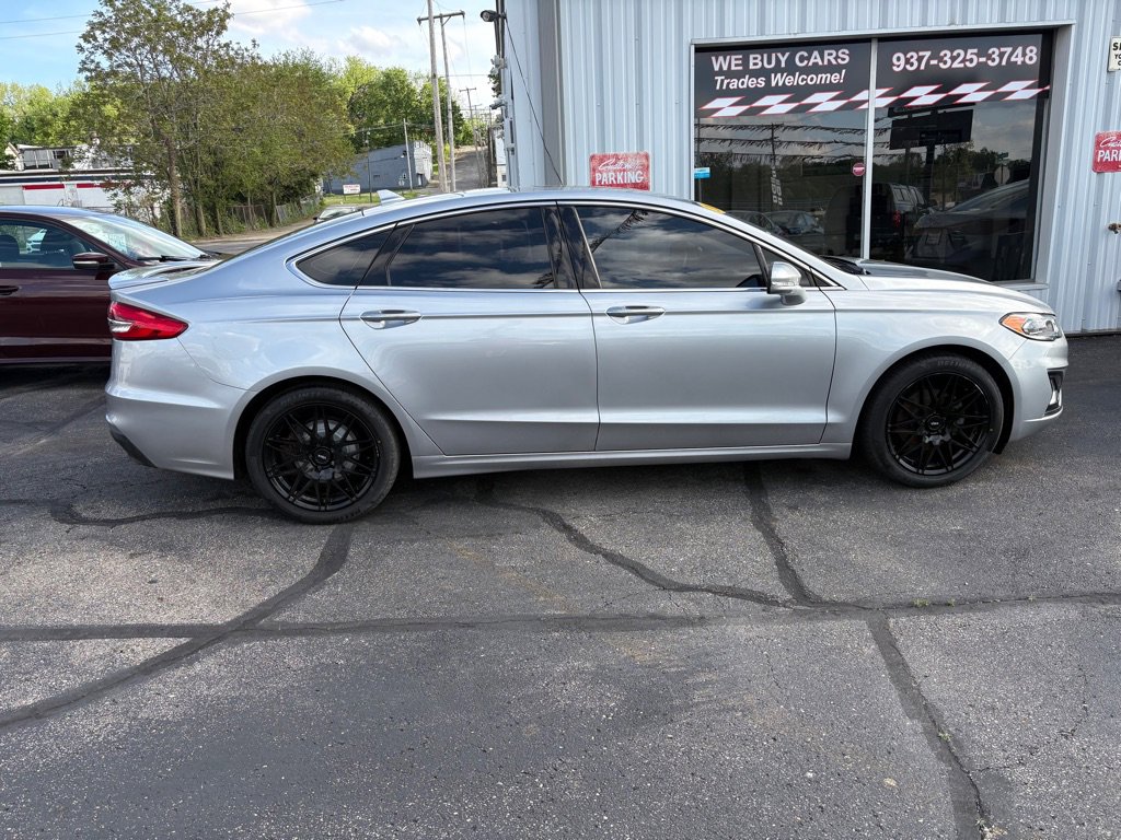 Used 2020 Ford Fusion Titanium FWD image 2