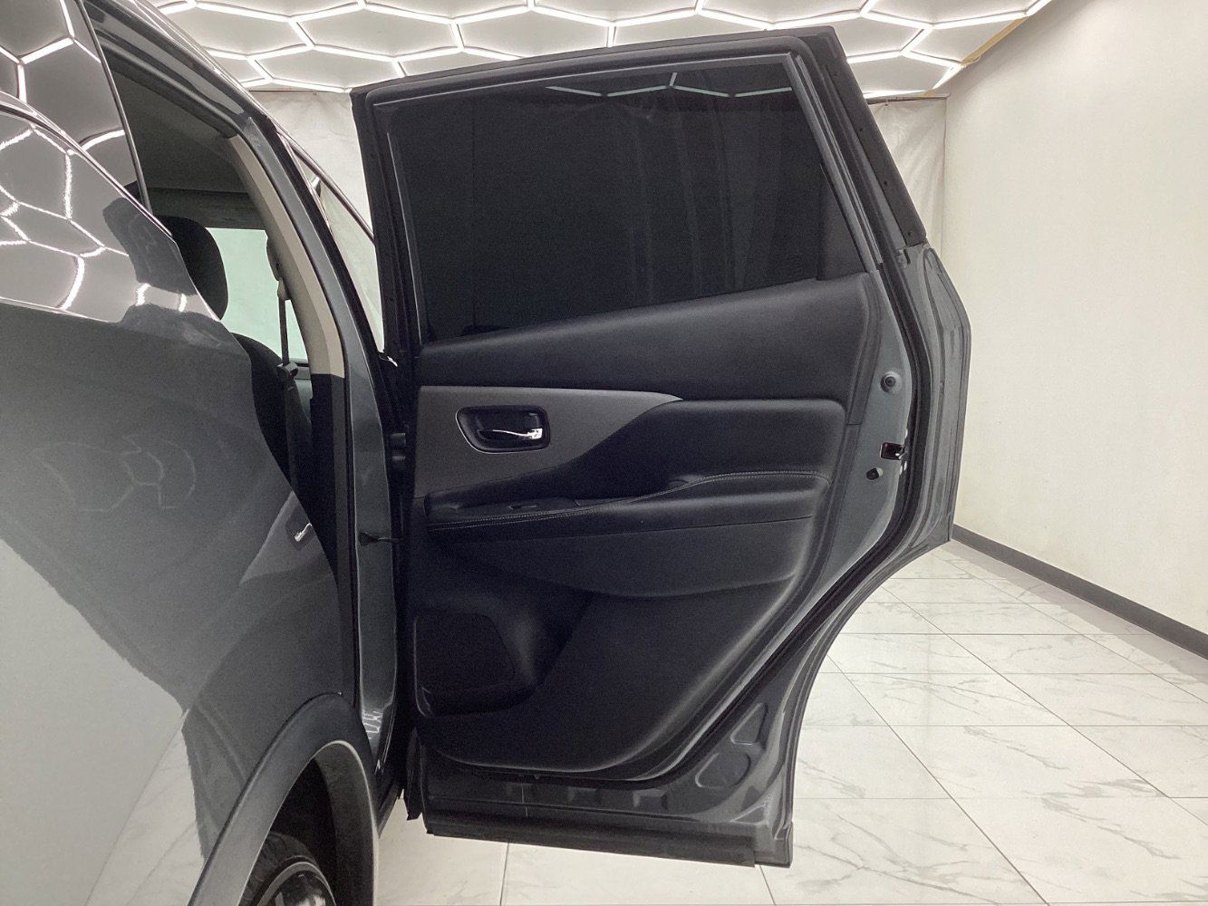 Used 2020 Nissan Murano SV image 25