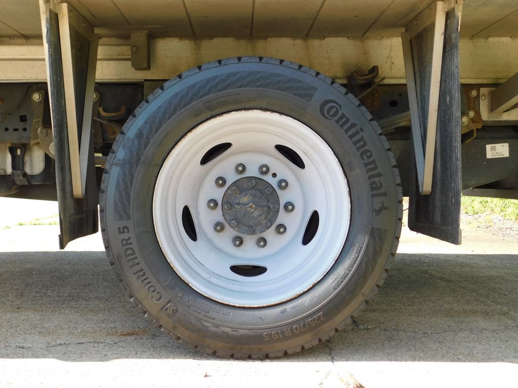Used 2023 Ford F550 4x4 Regular Cab Super Duty image 77