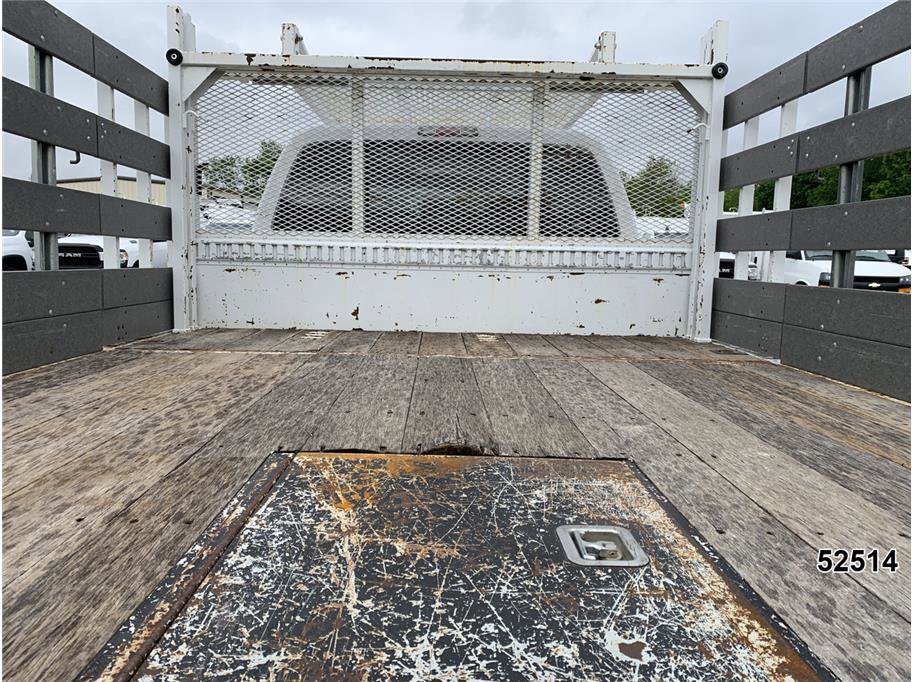 Used 2012 Ford F550 4x4 Crew Cab Super Duty w/ Payload Upgrade Pkg image 10