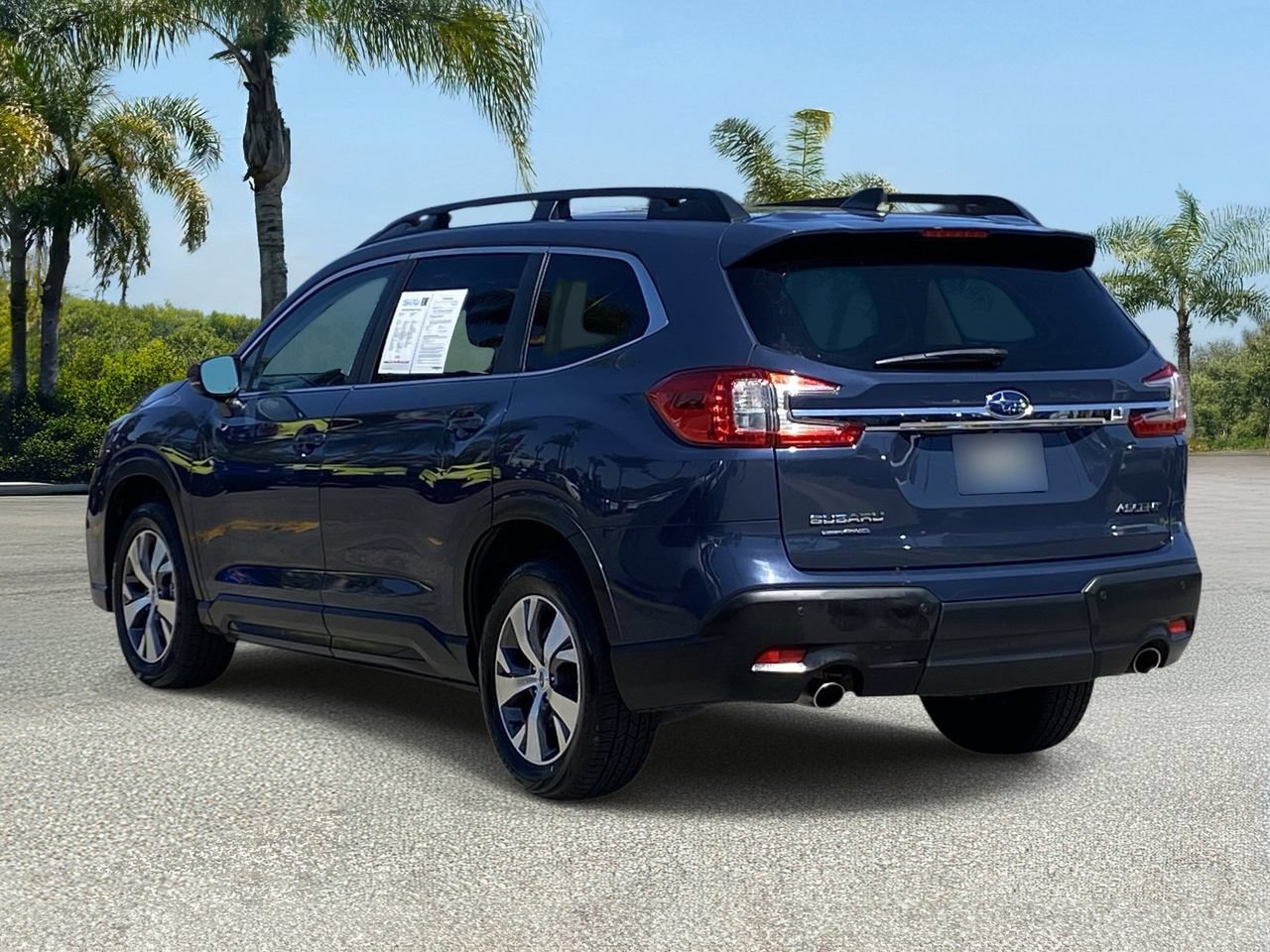 Used 2024 Subaru Ascent Premium w/ Convenience Package AWD/4WD image 3