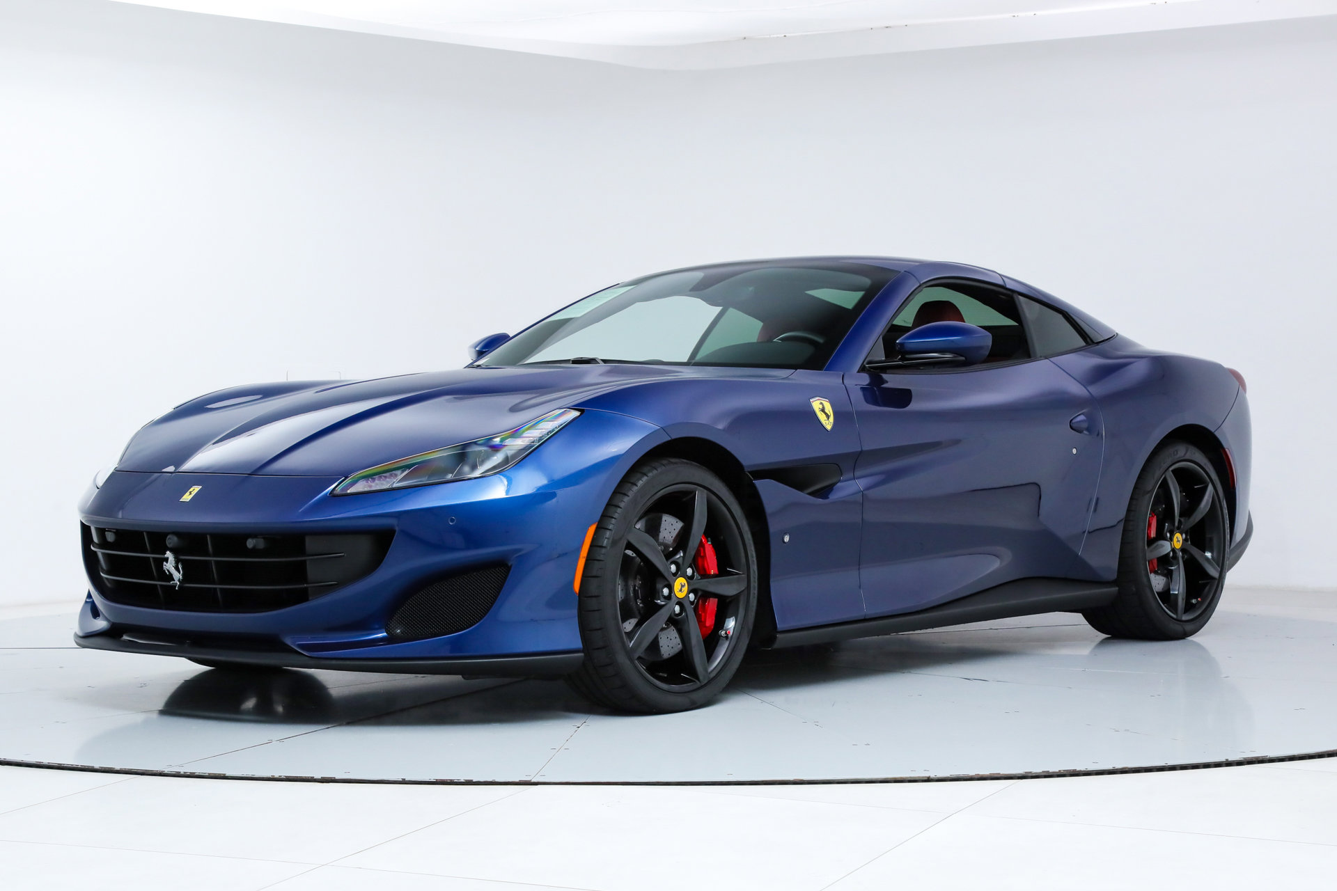Certified 2019 Ferrari Portofino image 7