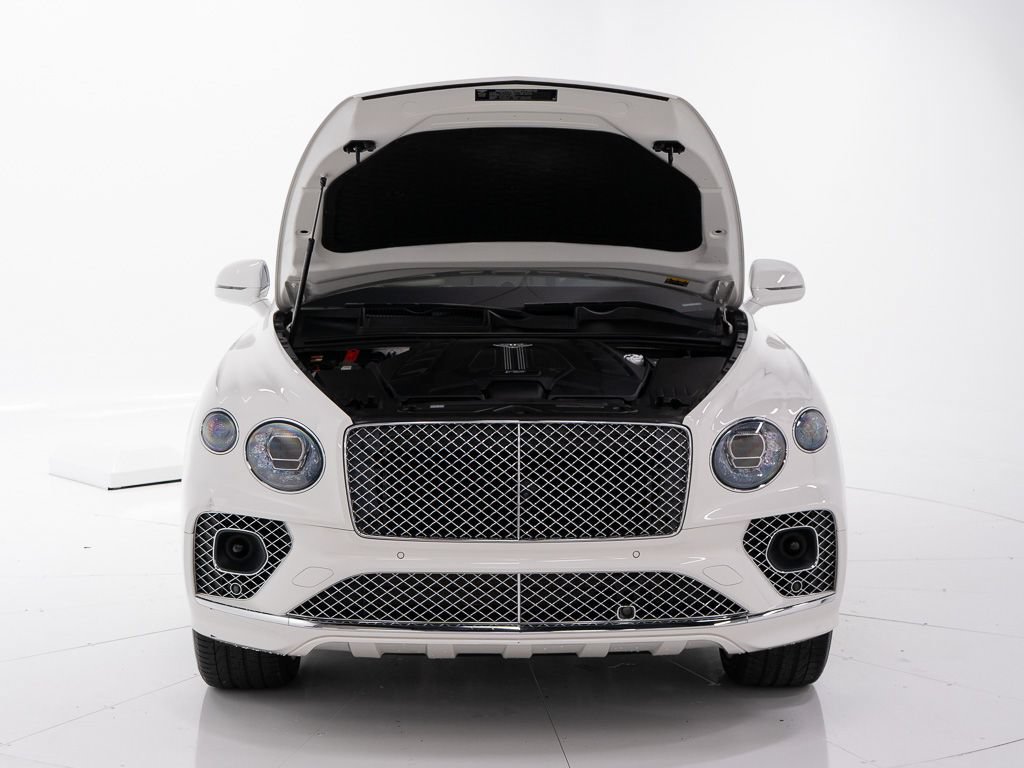 Certified 2023 Bentley Bentayga AWD/4WD image 47