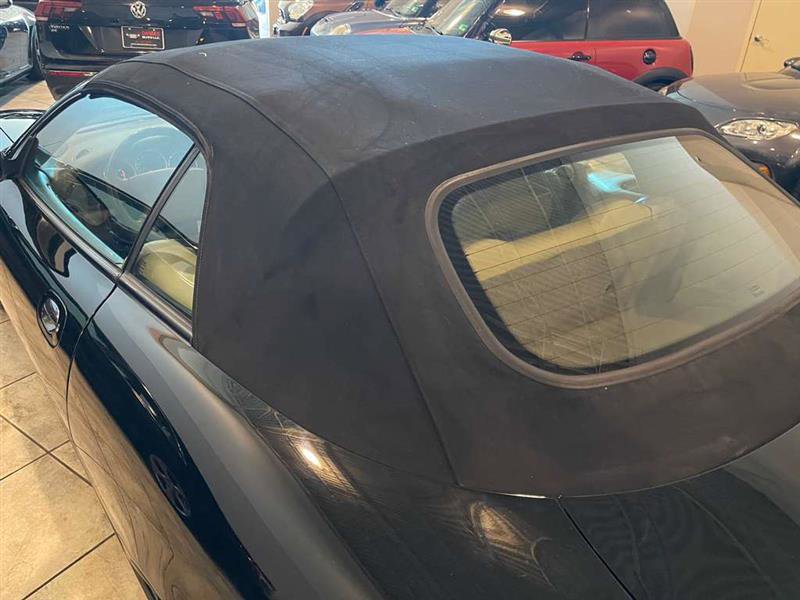 Used 2006 Jaguar XK8 Convertible image 31