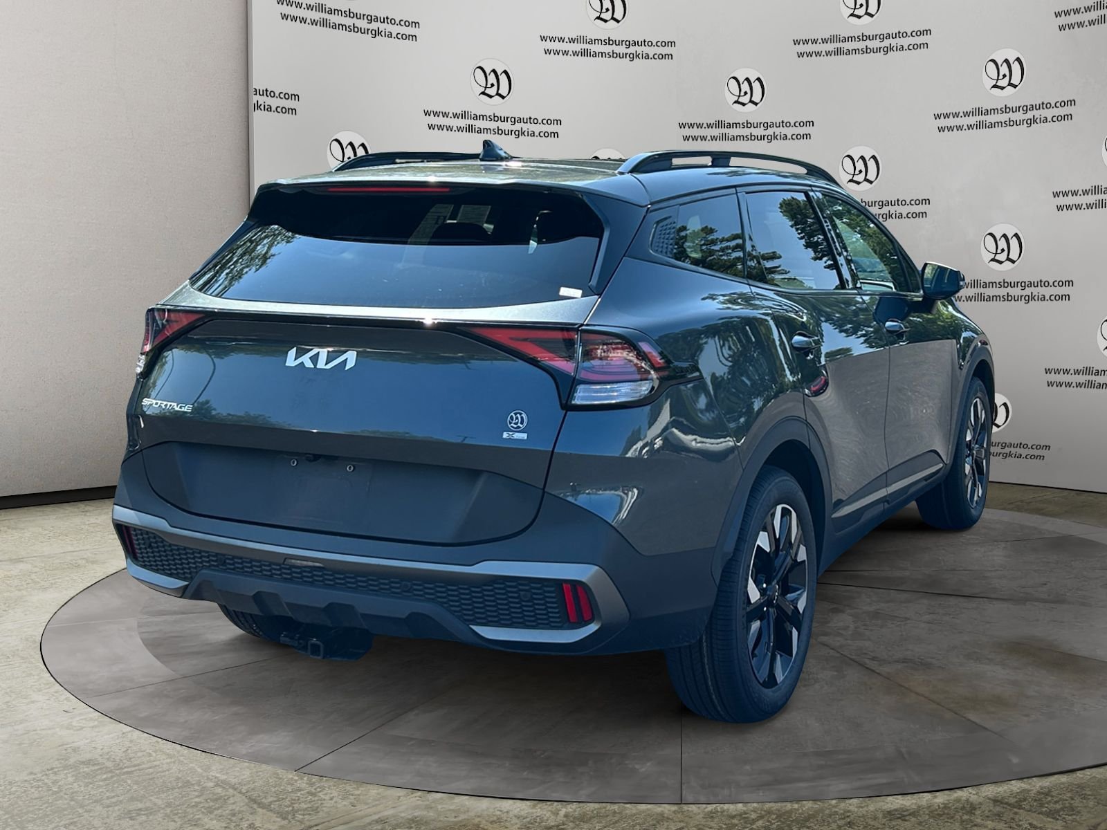 Used 2024 Kia Sportage X-Line w/ X-Line Premium Package AWD/4WD image 5