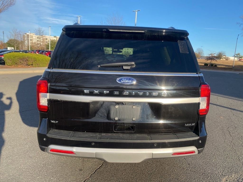 Used 2024 Ford Expedition Max XLT image 6