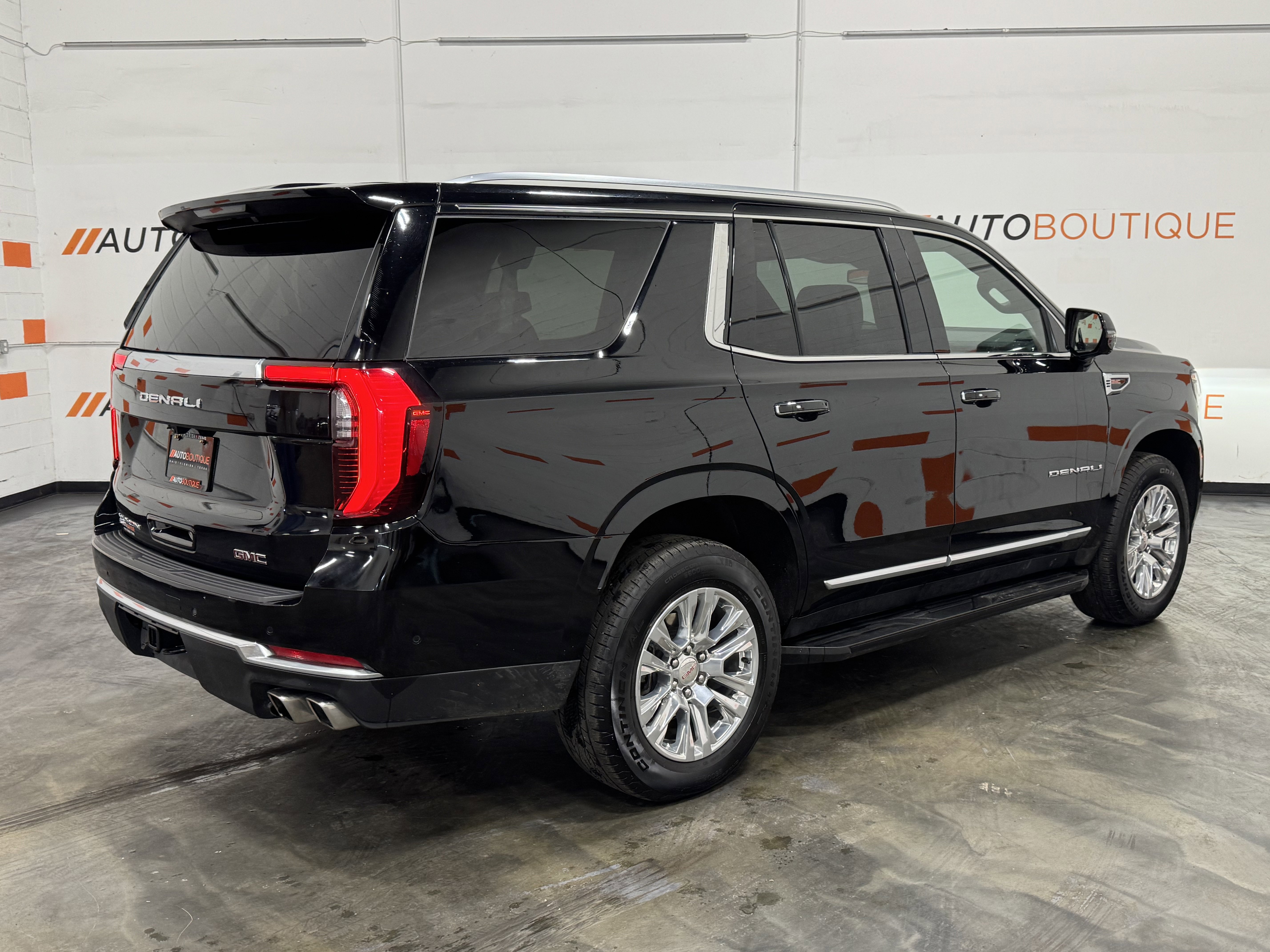 Used 2025 GMC Yukon Denali image 11