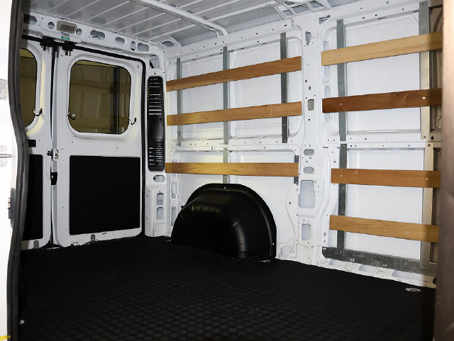 Used 2025 RAM ProMaster 2500 w/ U-Haul Equipment Group FWD image 26