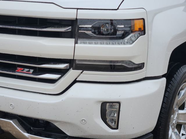 Used 2018 Chevrolet Silverado 1500 LTZ Z71 w/ LTZ Plus Package AWD/4WD image 16