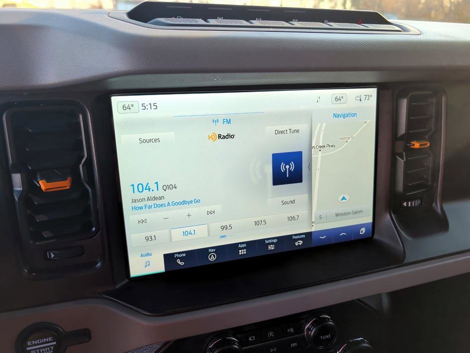 Used 2022 Ford Bronco Badlands image 25