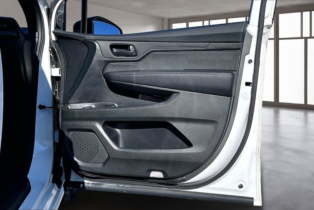 Certified 2023 Honda Odyssey Sport image 29
