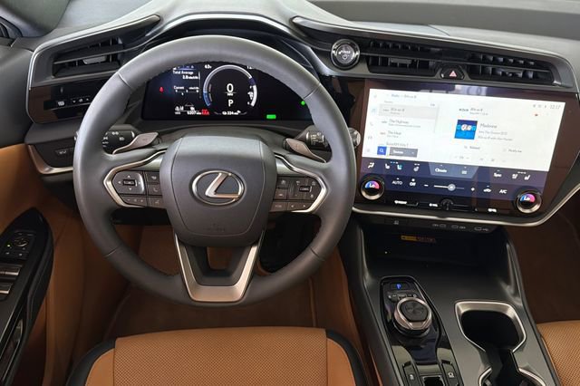 Used 2024 Lexus RZ 300e Premium w/ Accessory Package (Z1) FWD image 17