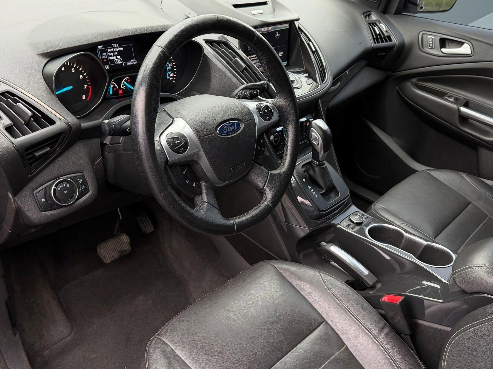 Used 2014 Ford Escape Titanium image 4