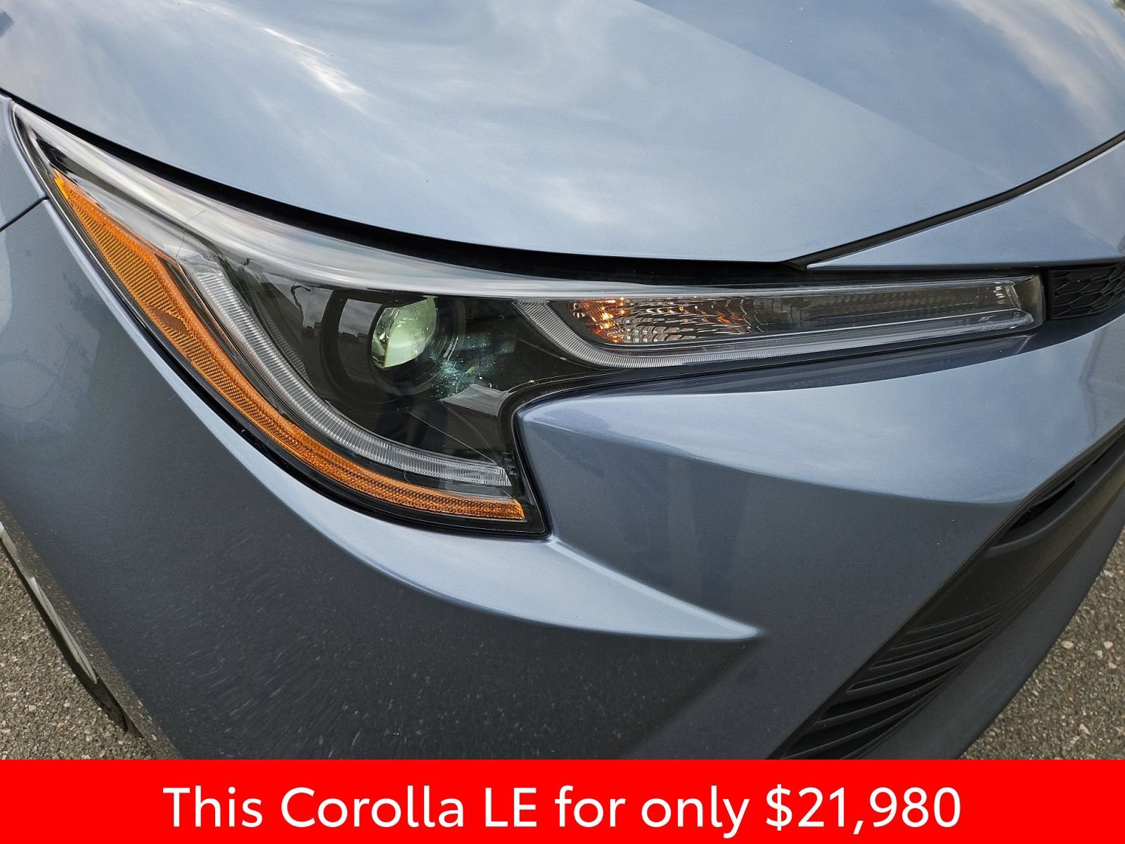 Used 2023 Toyota Corolla LE FWD image 13