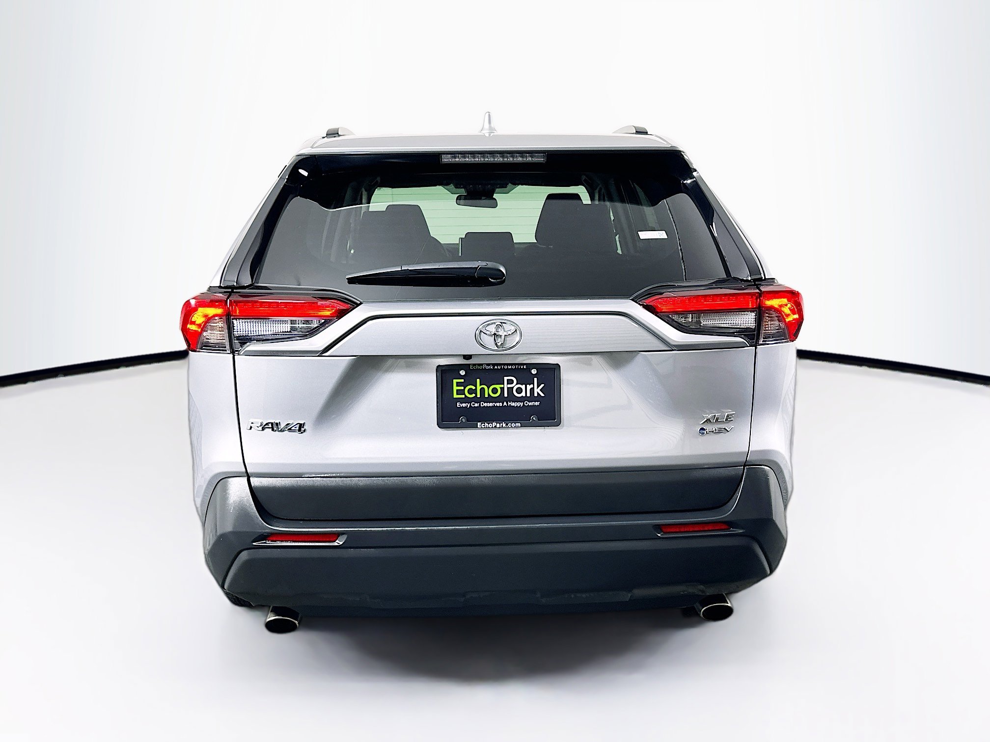 Used 2025 Toyota RAV4 XLE image 7