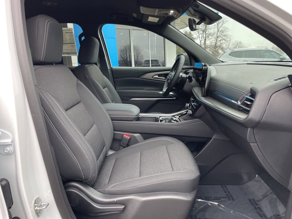 New 2026 Chevrolet Traverse LT w/ Driver Confidence Package image 26