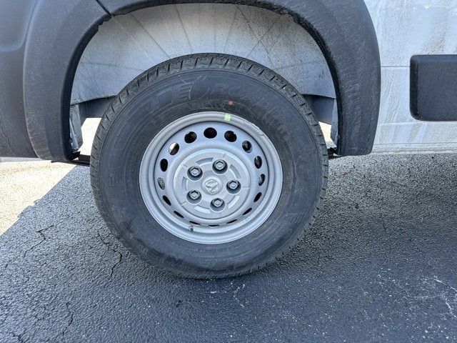 New 2024 RAM ProMaster 2500 w/ Safety Group FWD image 28