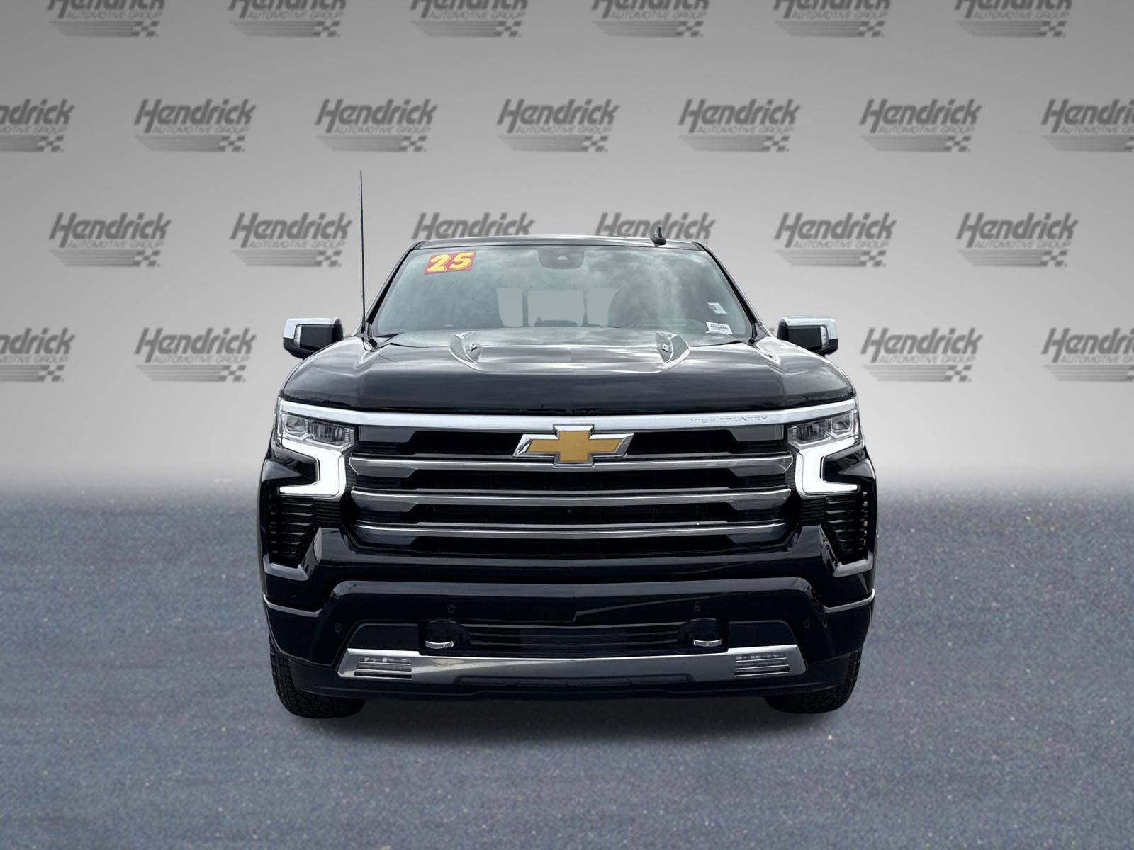 Certified 2025 Chevrolet Silverado 1500 High Country w/ Technology Package image 3