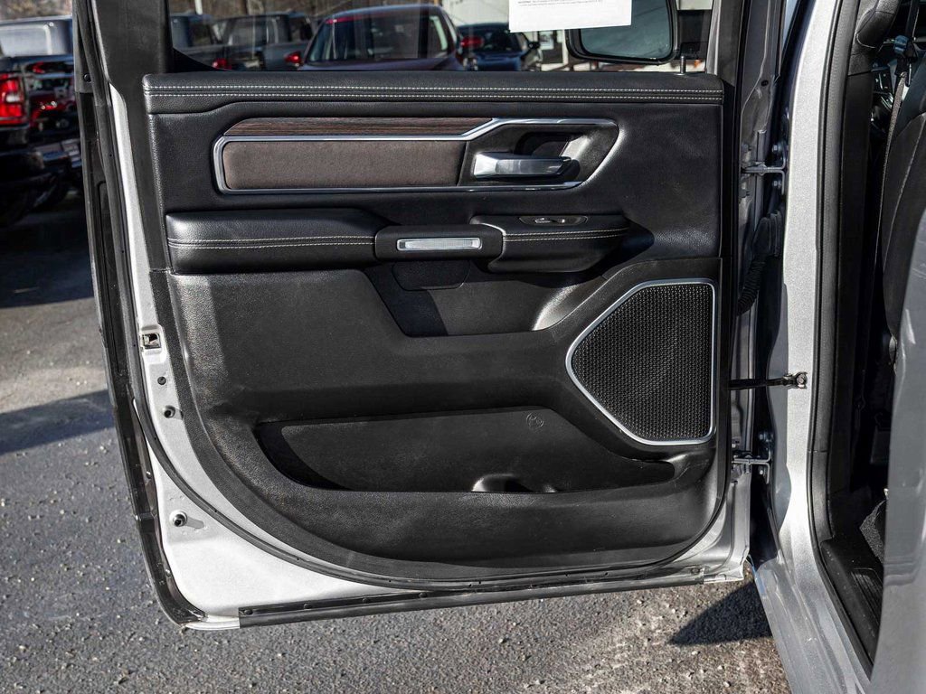 Used 2025 RAM 1500 Laramie image 14