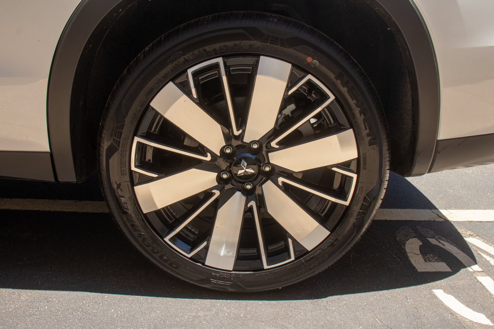 New 2026 Mitsubishi Outlander SE AWD/4WD image 21