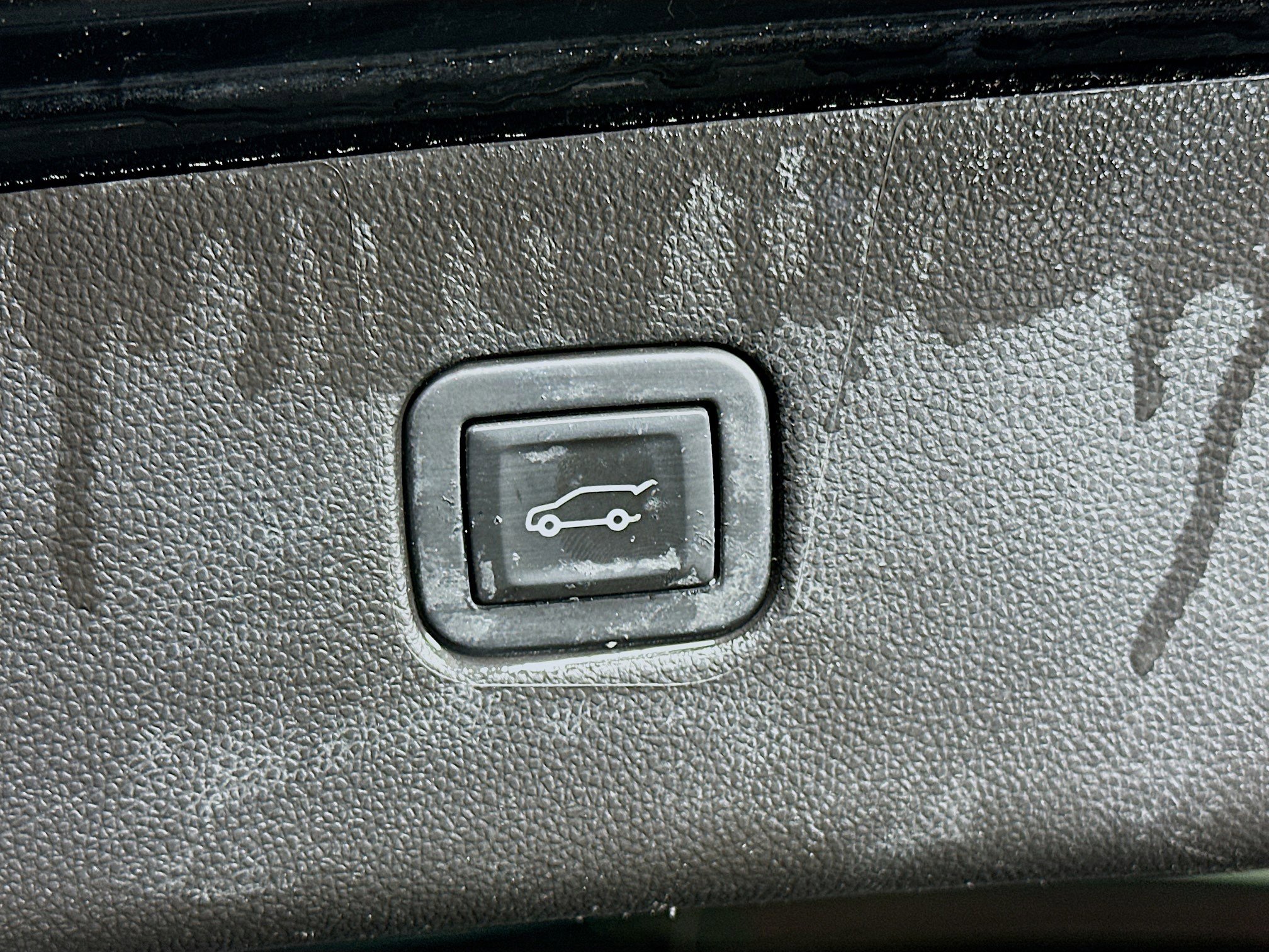 Used 2020 Chevrolet Blazer LT image 27