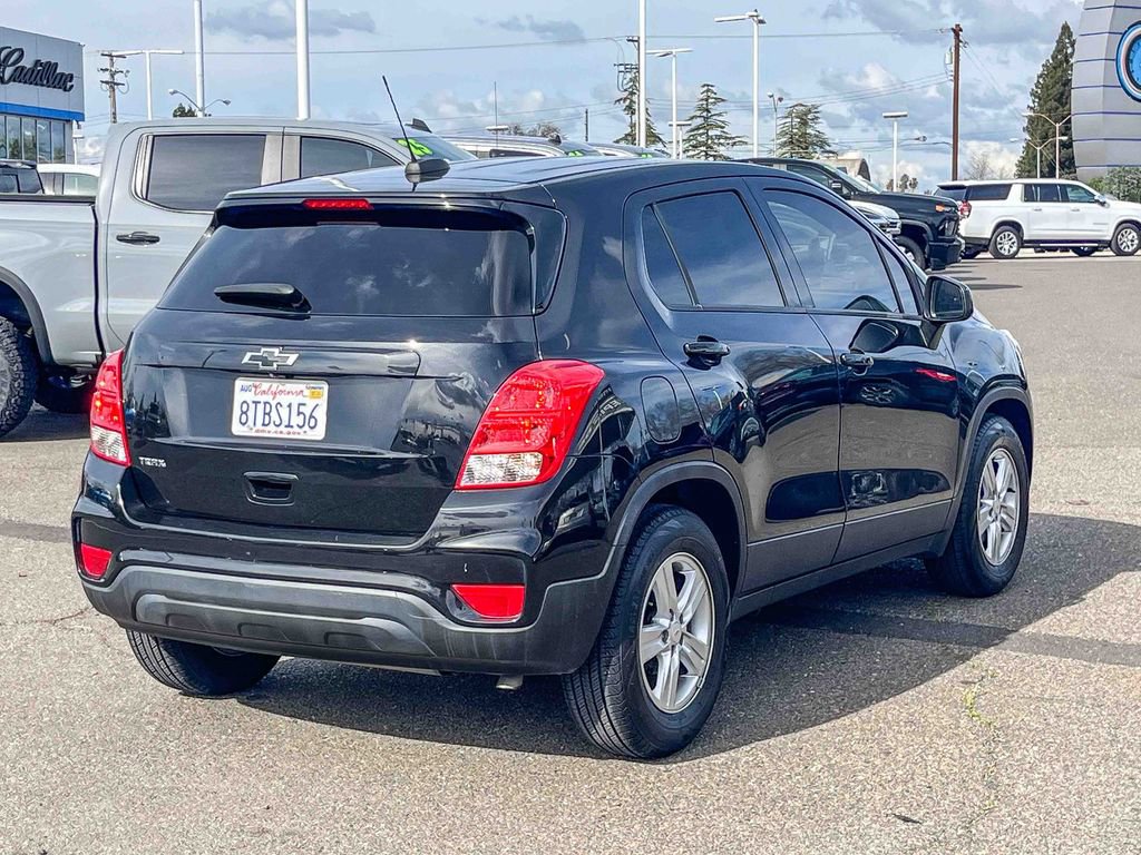 Used 2020 Chevrolet Trax LS w/ Tint and Cruise Package image 4